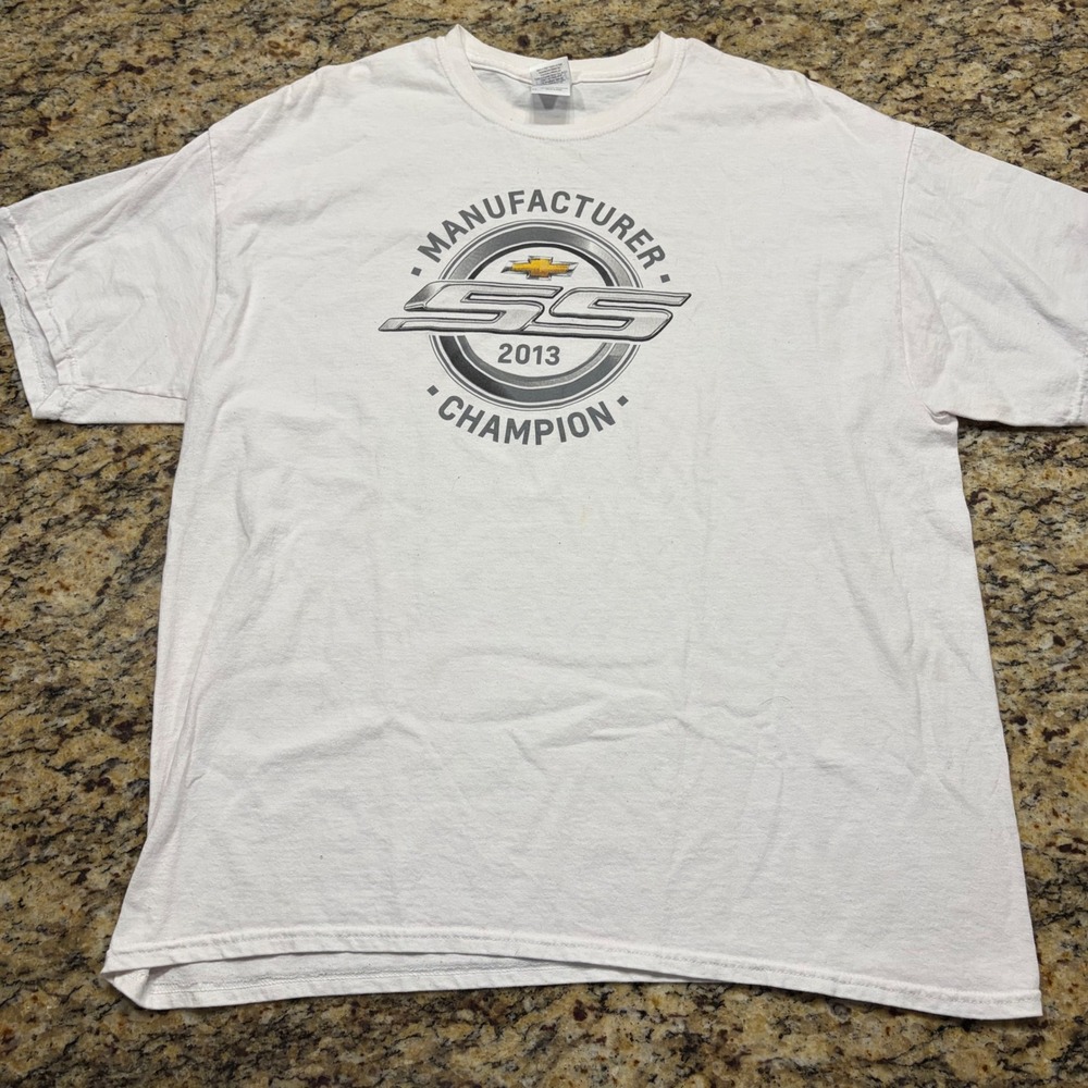 Gildan Chevrolet SS 2013 Manufacturer Champion Racing T-Shirt White Mens XL v